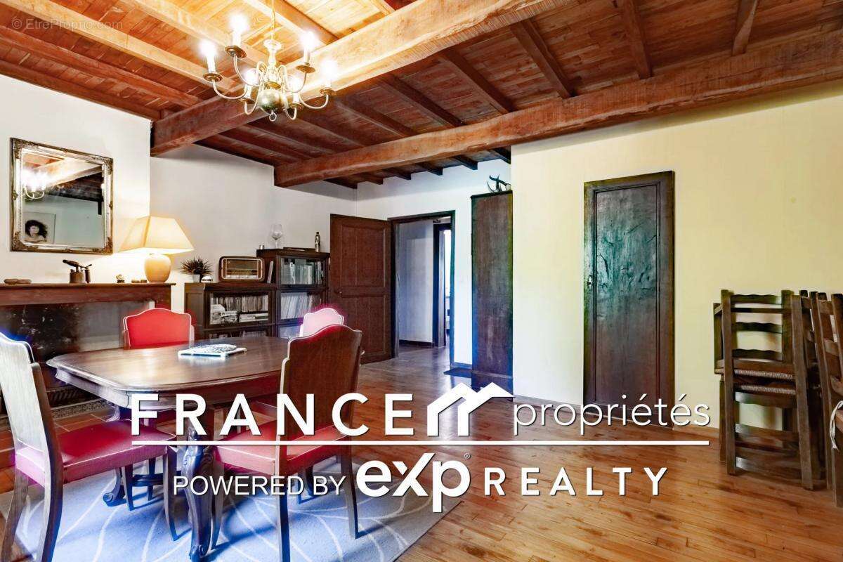 Maison à SALIES-DU-SALAT