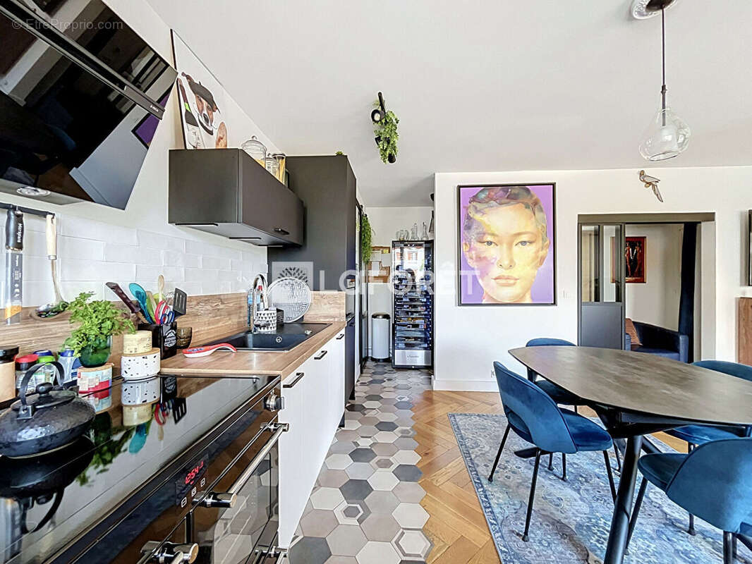 Appartement 78 m²  sans travaux - Limite du Vésinet - Box inclus - photo 12