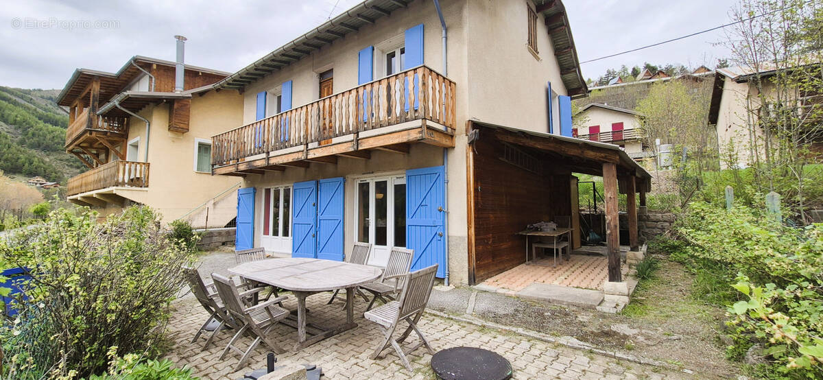 Maison à ALLOS