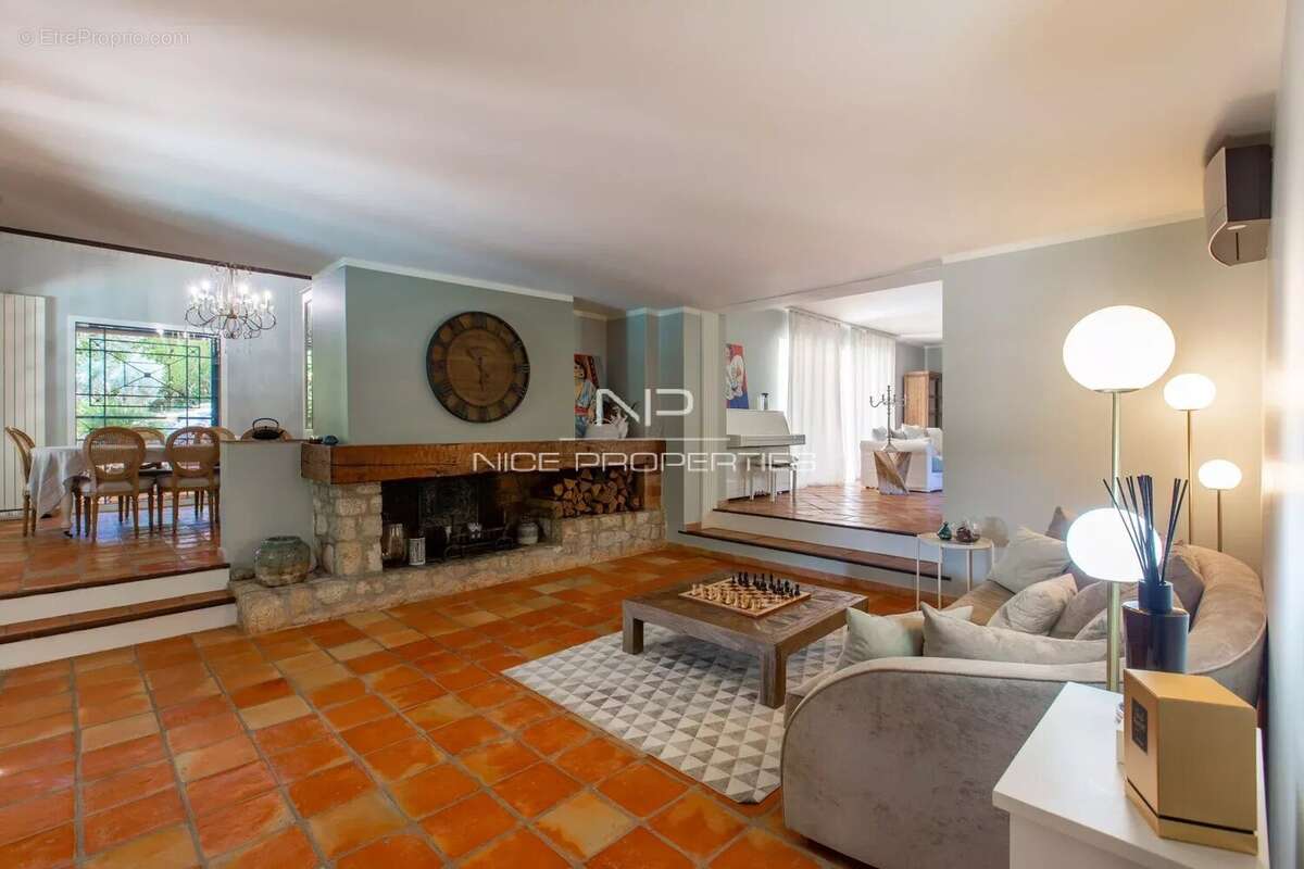 Maison à VILLEFRANCHE-SUR-MER