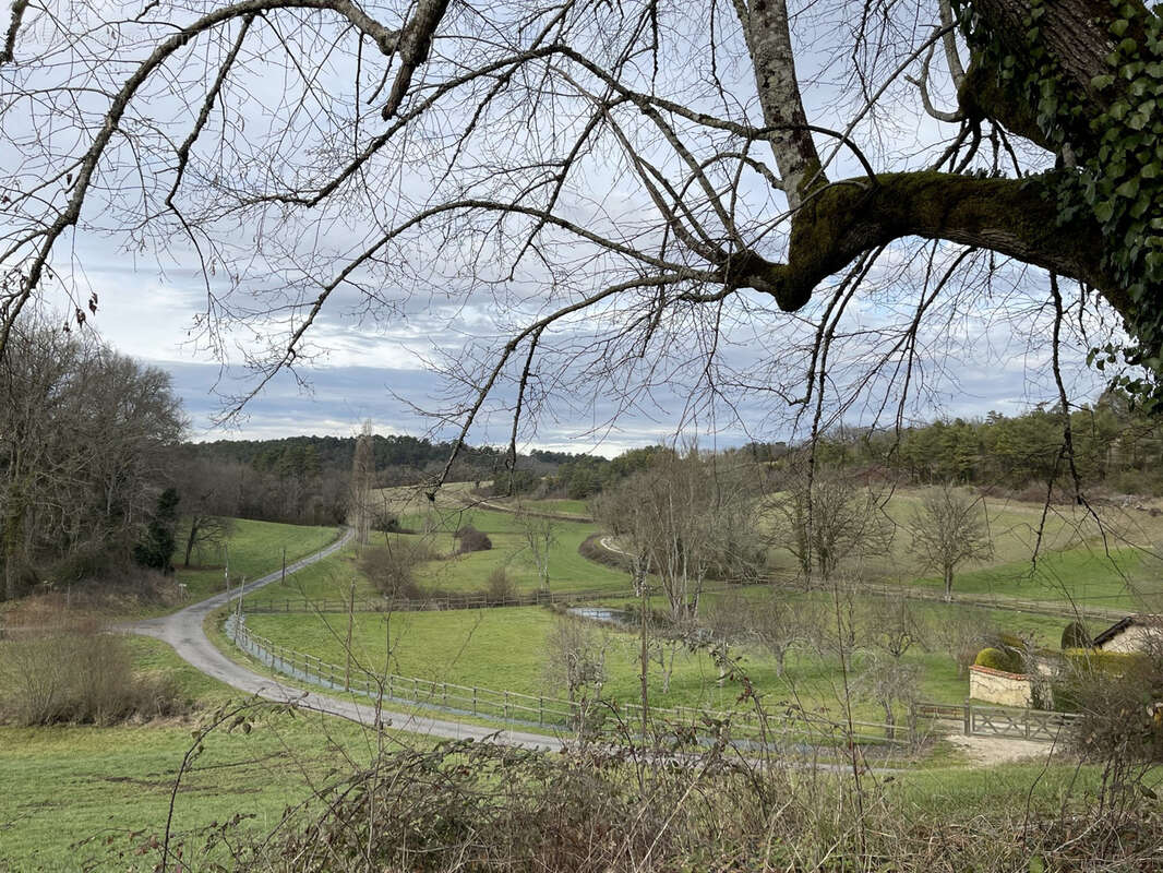 Maison à SAINT-AQUILIN