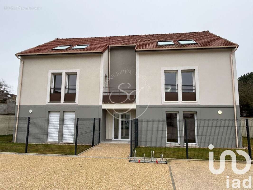 Photo 7 - Appartement à CORBEIL-ESSONNES