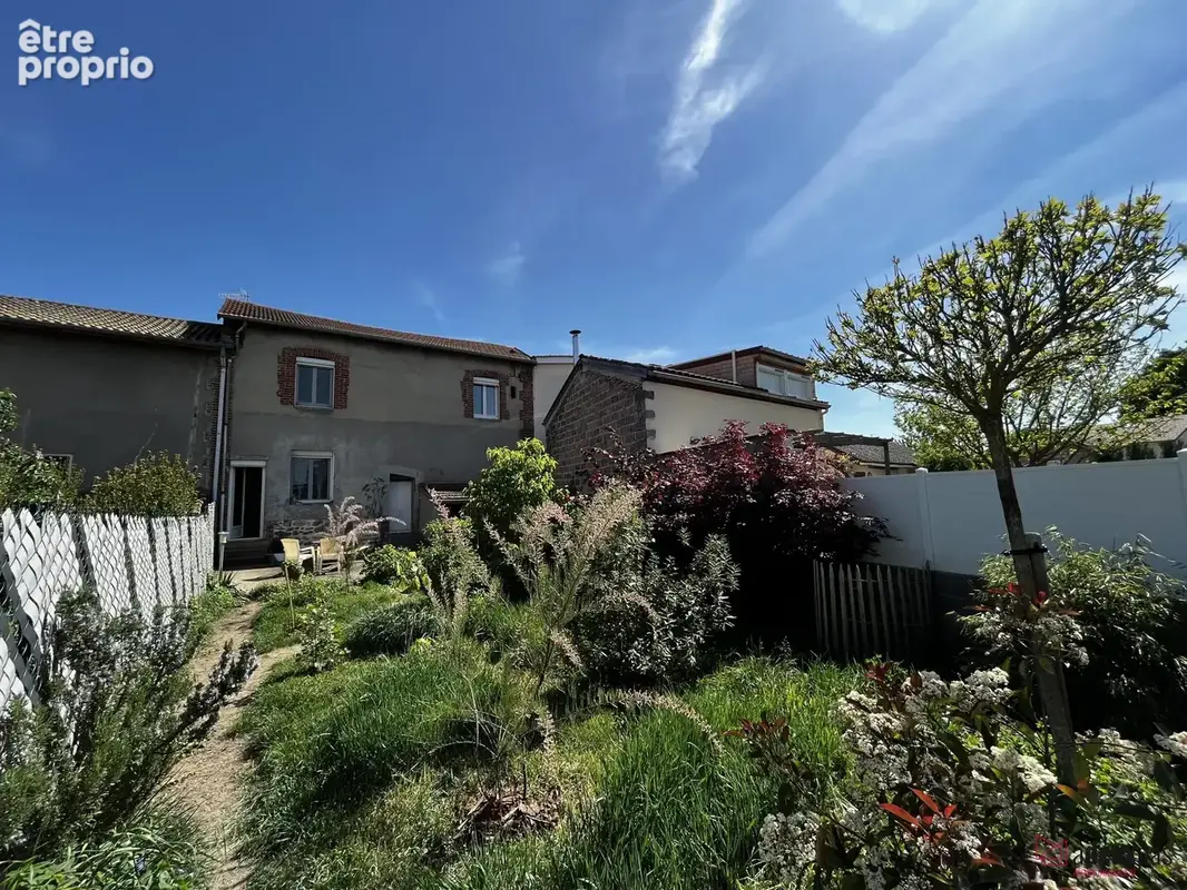 Maison 100 m² à Saint-Marcellin-En-Forez  - photo 4