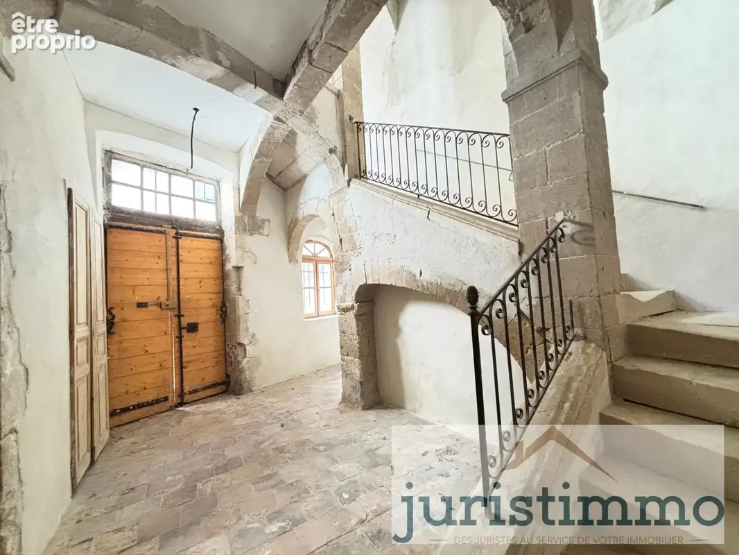 Appartement T2 dans immeuble de caractère à Pont-St-Esprit - photo 6