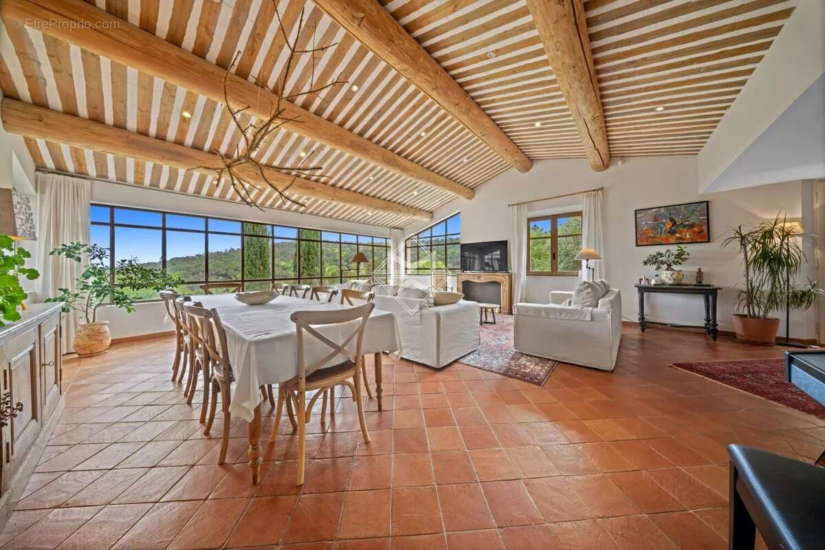 Belle villa provençale - vue panoramique - - photo 12