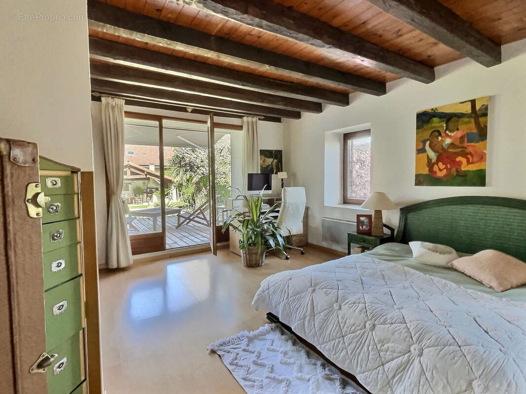 Maison à DIVONNE-LES-BAINS