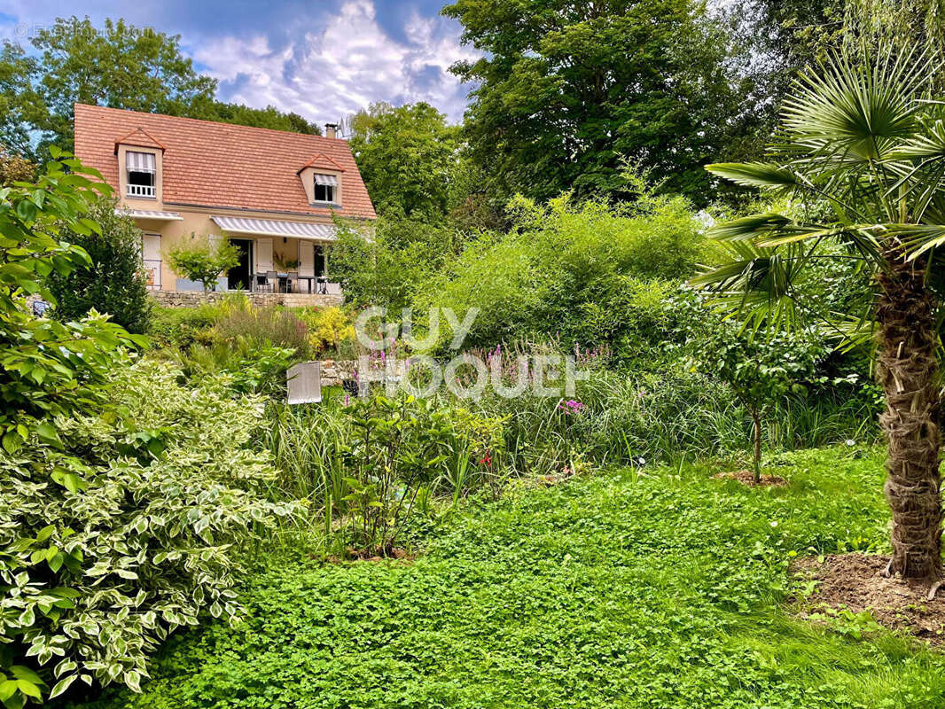 Maison à SOISY-SUR-SEINE
