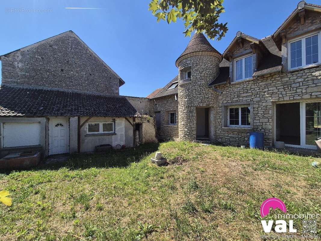 Maison 175 m² à Maisse  - photo 3