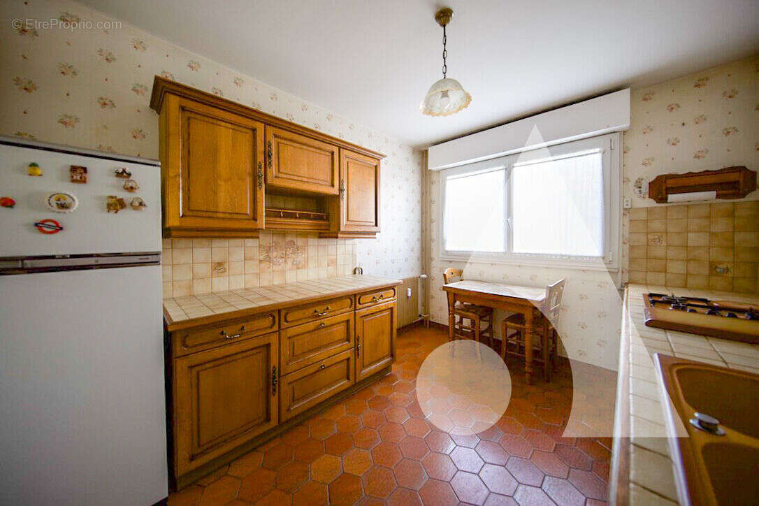Appartement à SAINT-PIERRE-DU-PERRAY