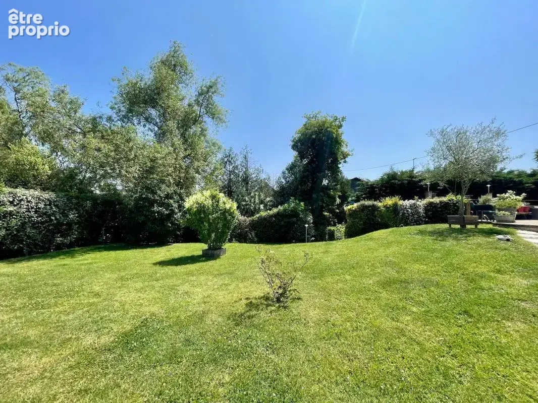Pavillon 112 m² – 4 chambres – laval thévalles – terrain 583 m² – garage 33 m² - photo 2