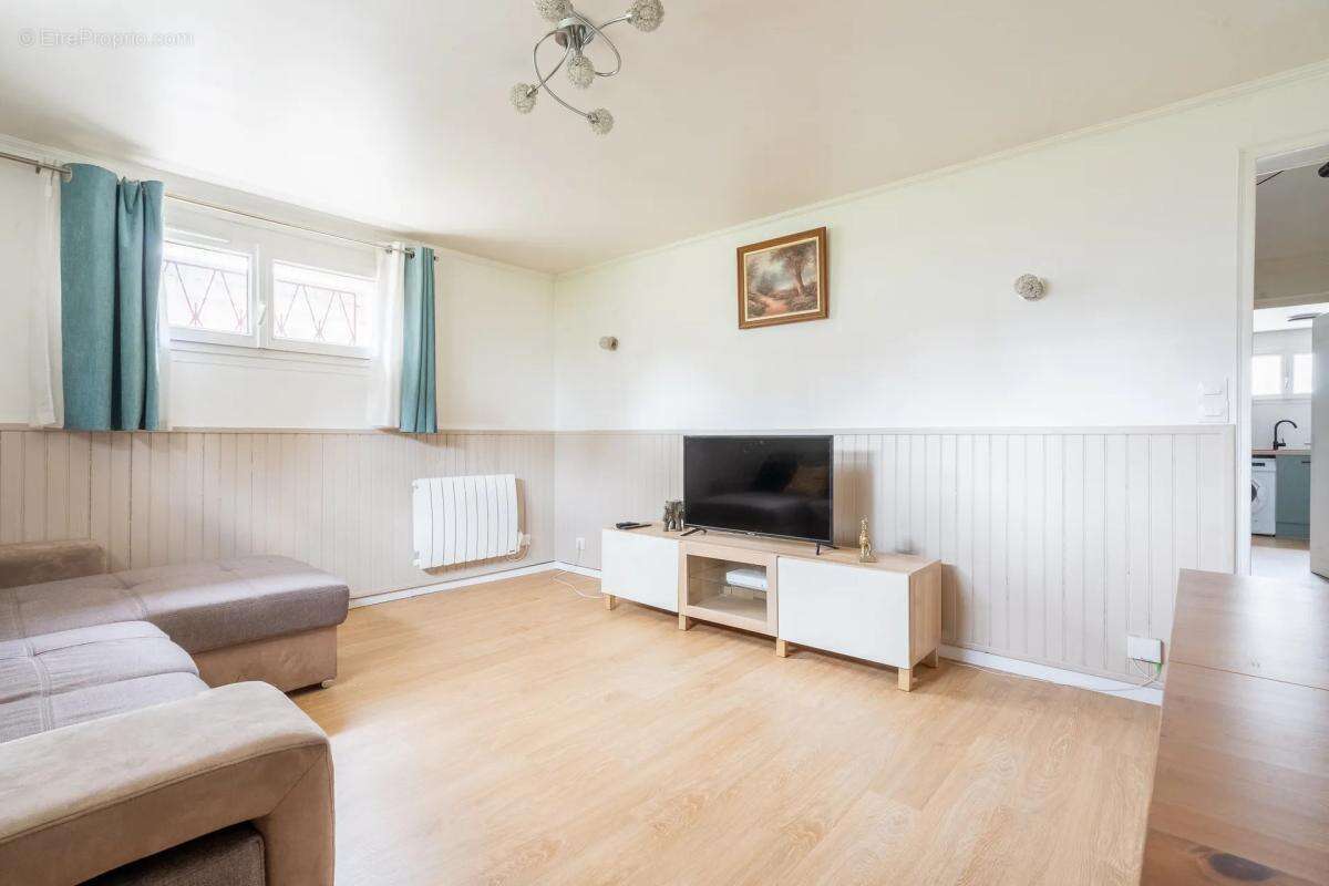 Appartement T2 en souplex - 48m² - Drancy - photo 4