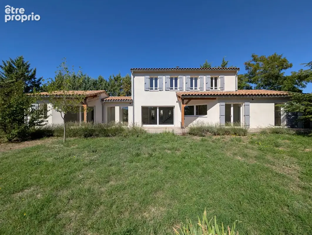 Maison à CUCURON