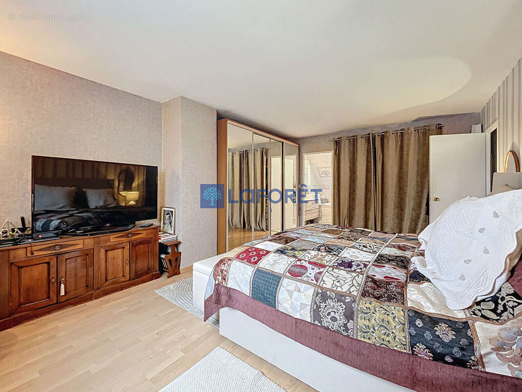 Maison à SAINT-GERMAIN-LES-CORBEIL