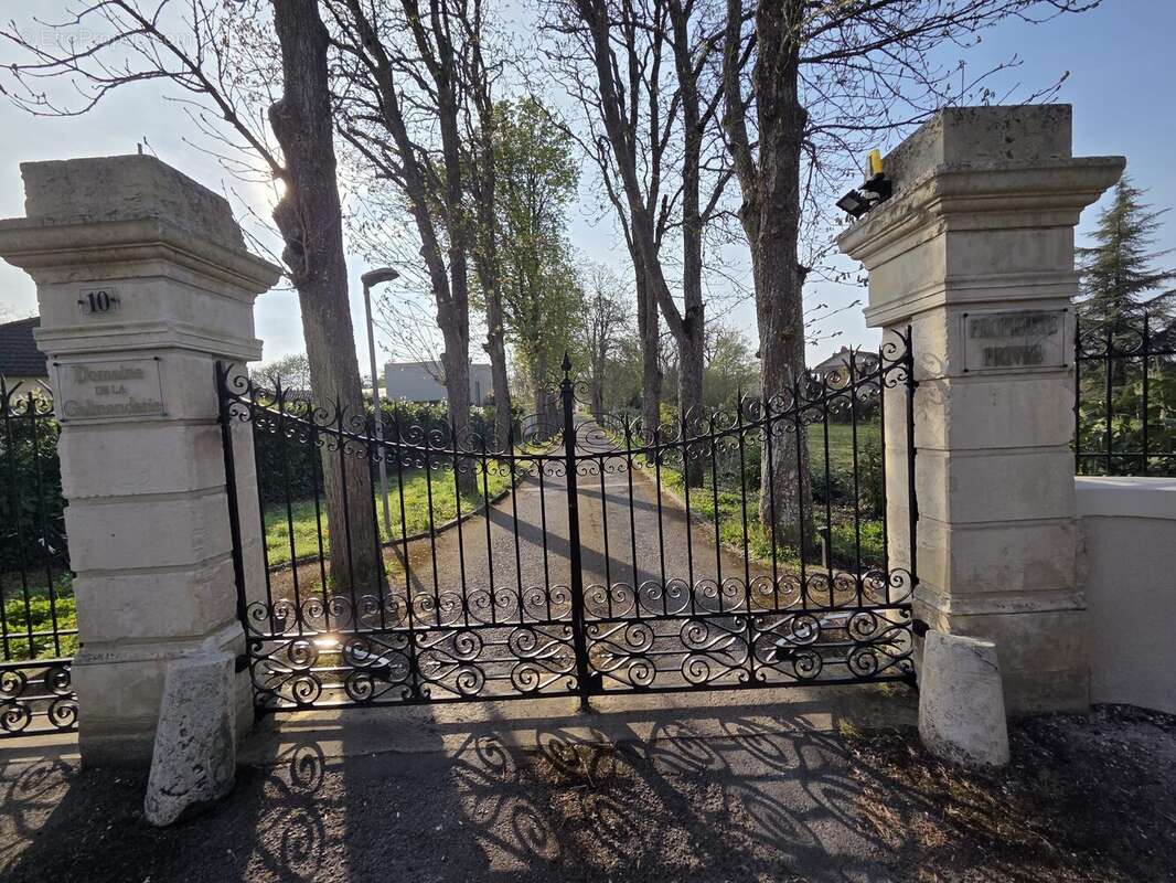 Maison à MIGNE-AUXANCES