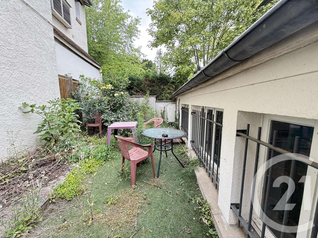 Maison 283 m² à Avon  - photo 20
