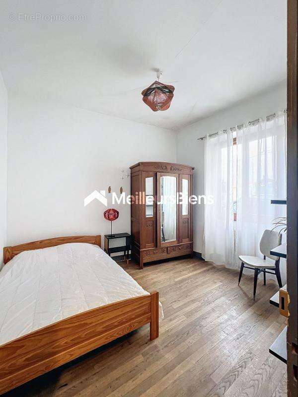 Appartement à JOYEUSE