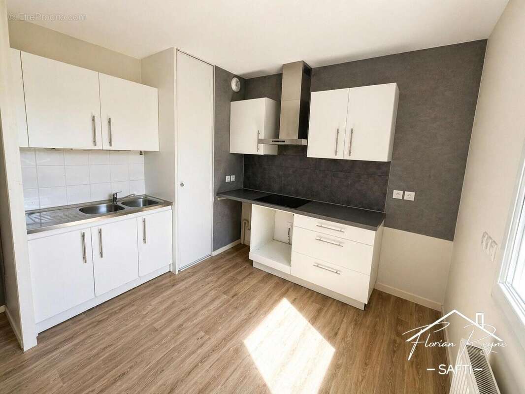 Photo 5 - Appartement à PAREMPUYRE