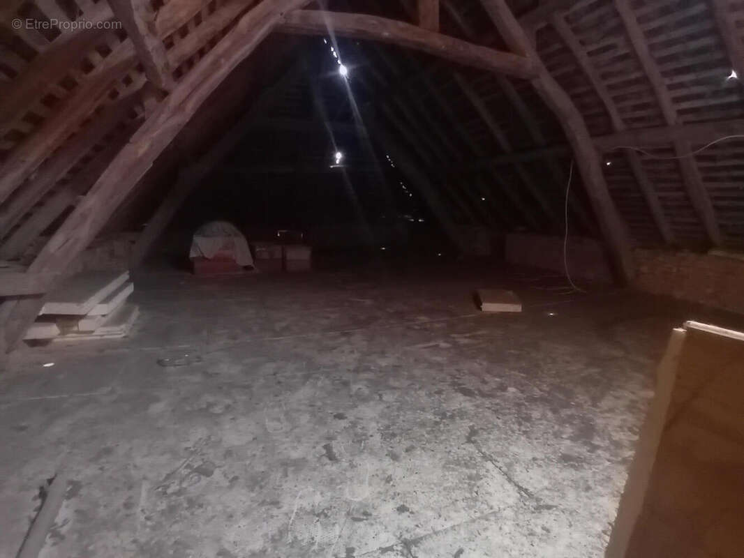  Grenier - Maison à GOURDON