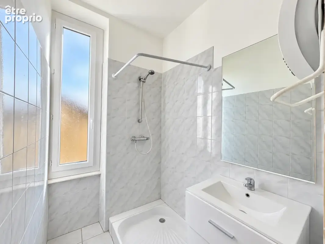 Immeuble de rapport   7 appartements   Fort potentiel locatif   Centre de village - photo 9