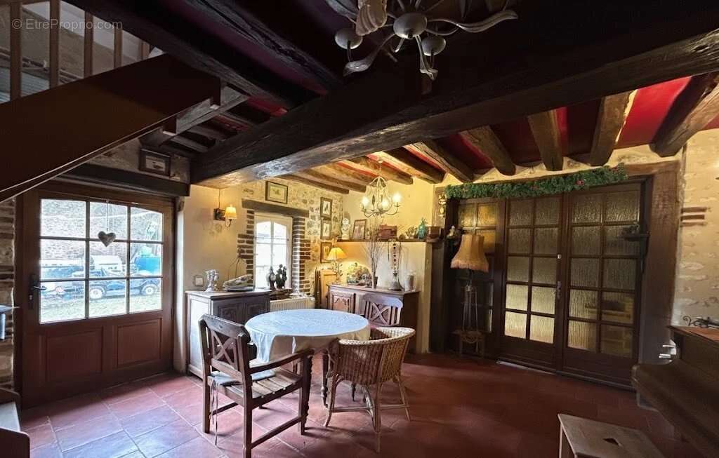 Maison à MORTAGNE-AU-PERCHE