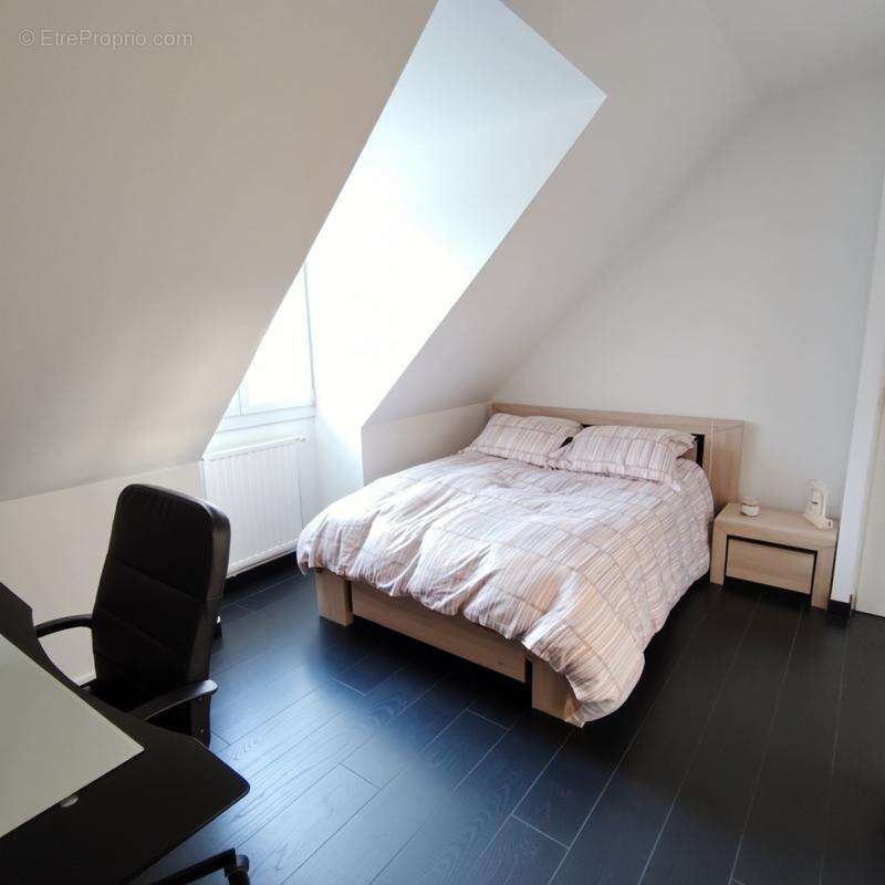 Maison à VAUX-SUR-SEINE
