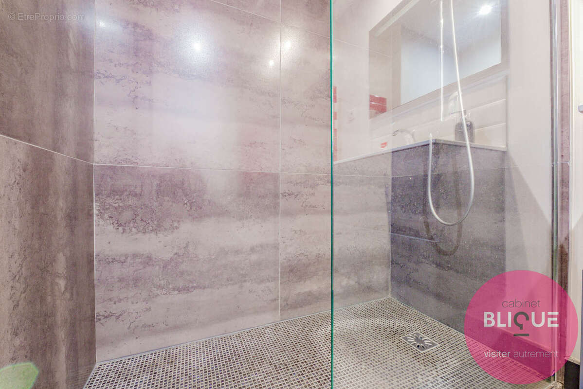 Maison à LAY-SAINT-CHRISTOPHE