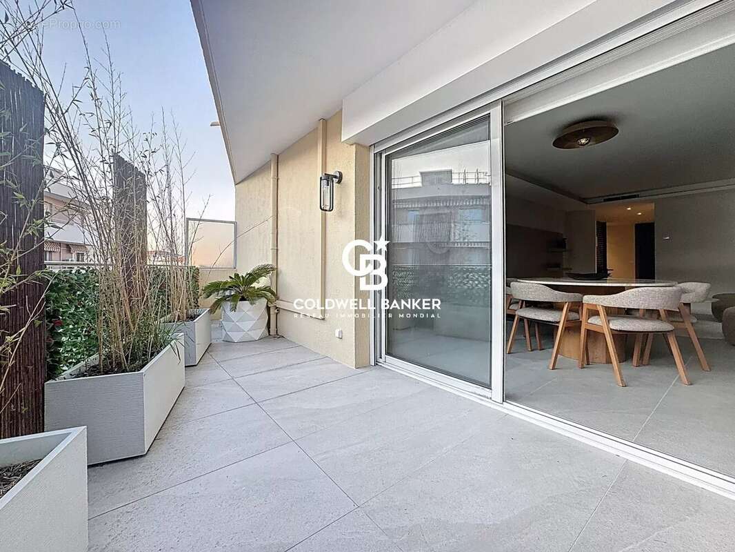Appartement à SAINT-RAPHAEL