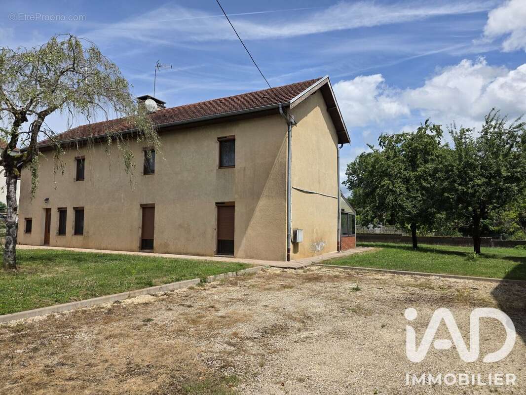Maison 147 m² à Vauconcourt-Nervezain  - photo 4