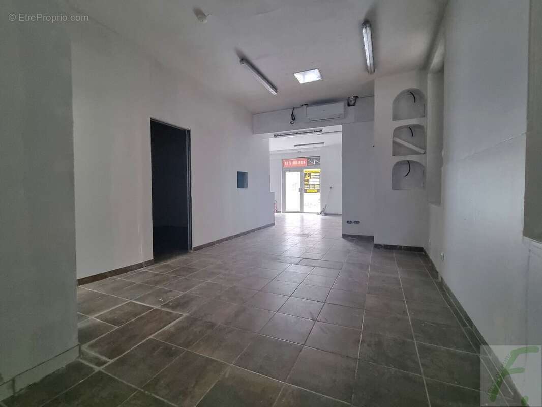 Commerce à CHAMBERY