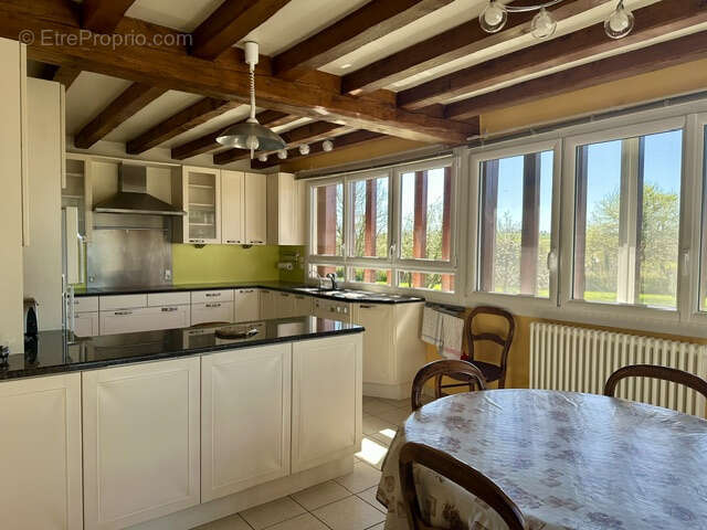 Maison à NEUFCHATEL-EN-BRAY