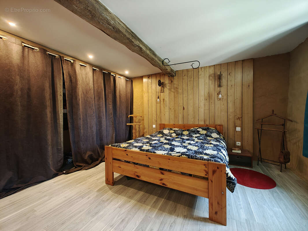 Maison à TERREBASSE