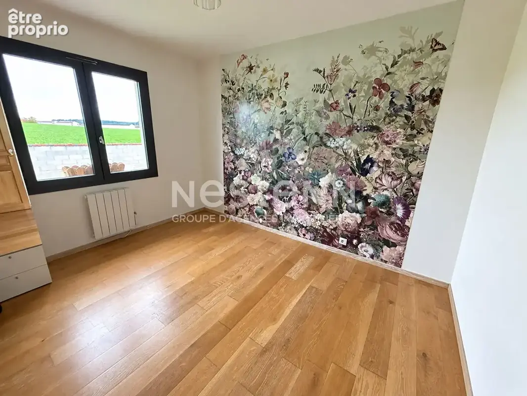 Maison de 68m² à GISORS -  2 chambres - Sous-sol total et combles aménageables - 435m² de terrain avec piscine - photo 7
