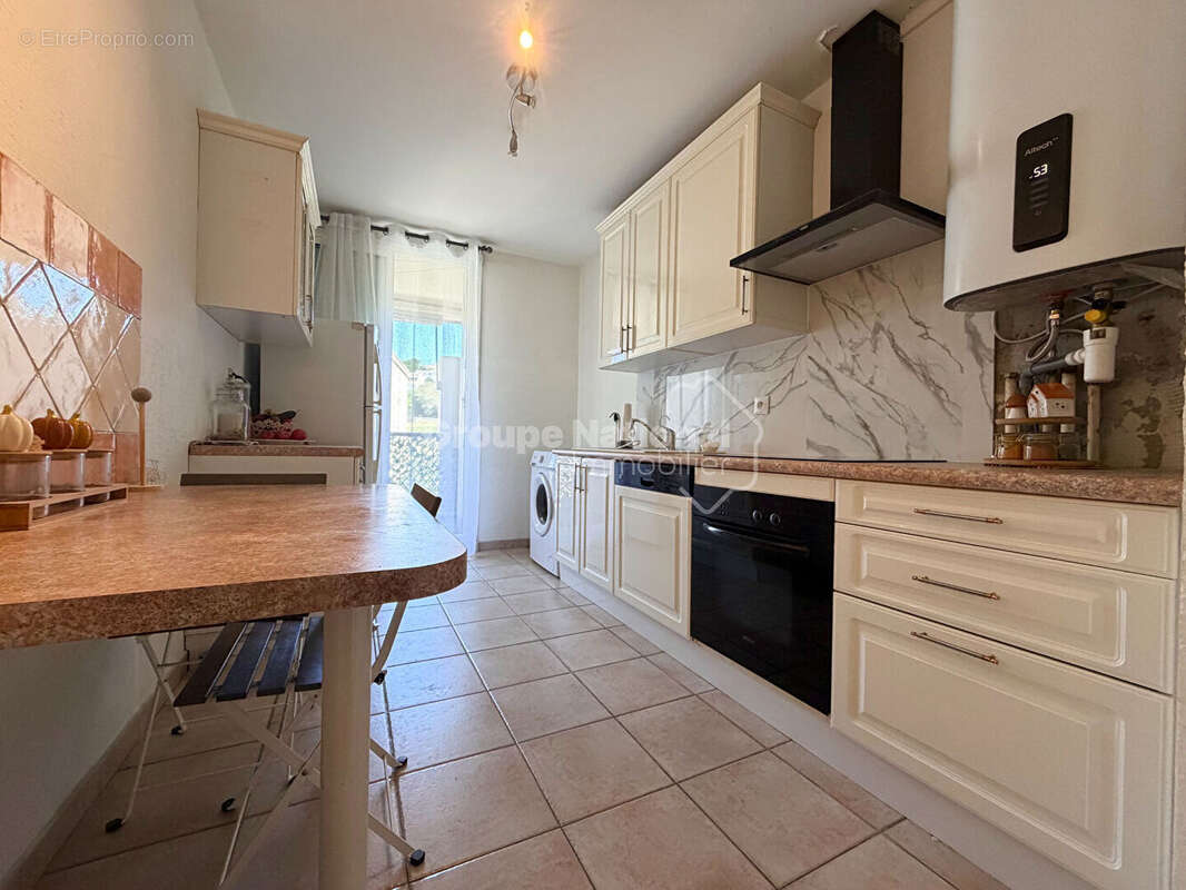 Appartement à MARSEILLE-15E