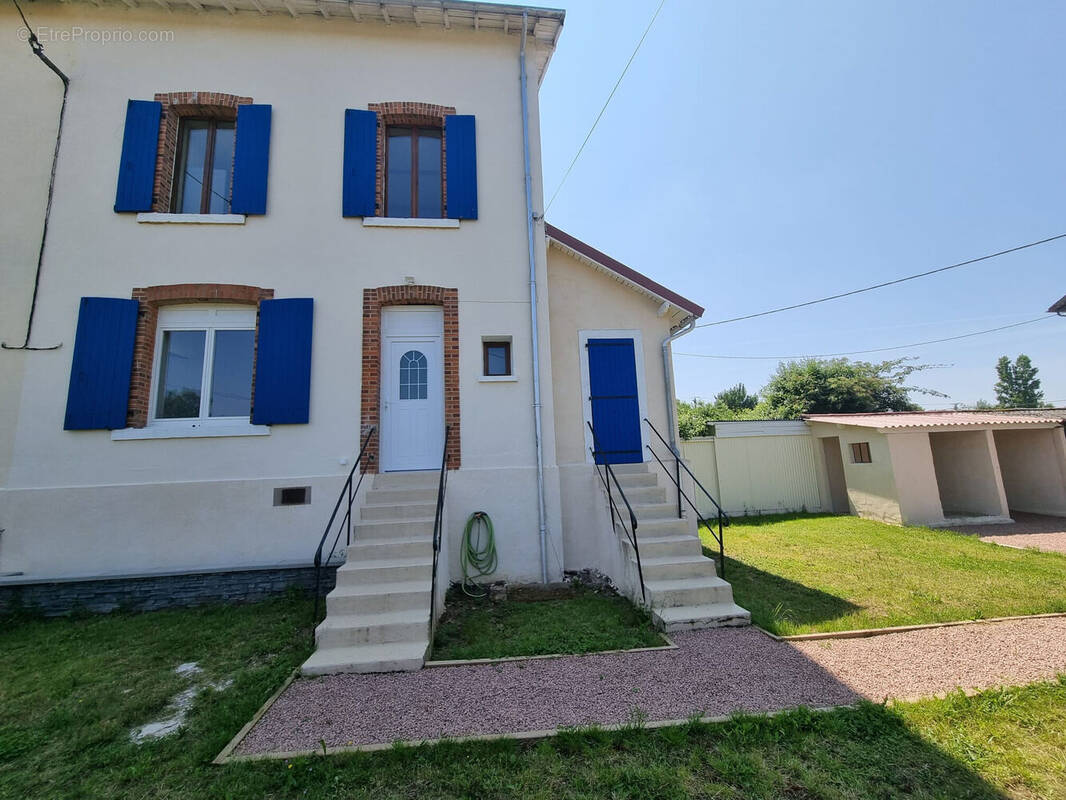 Photo 1 - Maison à CHALMOUX