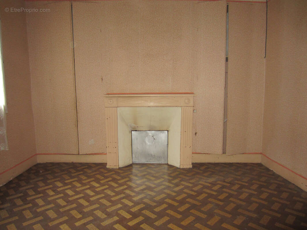 Maison à LEZAT-SUR-LEZE