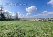 Terrain à CHAMPCEVINEL