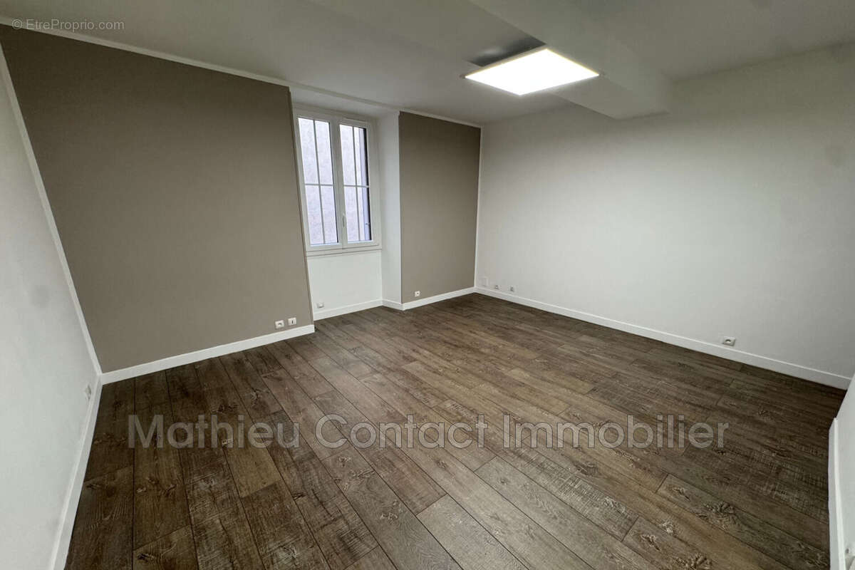 Appartement 54 m² à Nimes  - photo 4