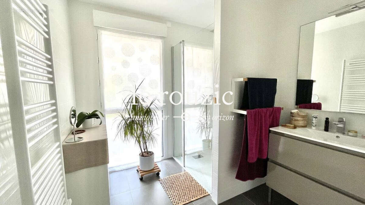 Appartement 64 m² à Vannes  - photo 3