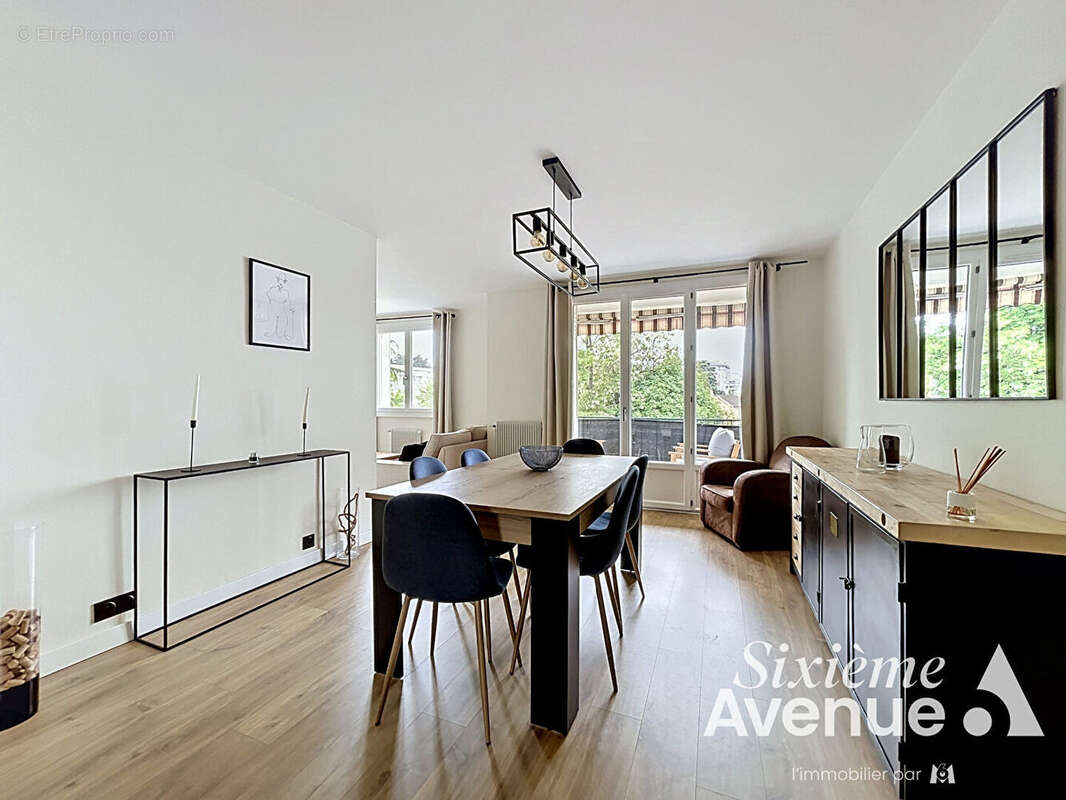 Appartement à BRON