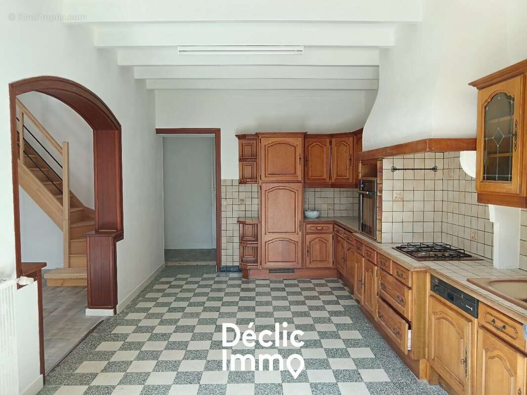 Ensemble immobilier - maison et longere - photo 4