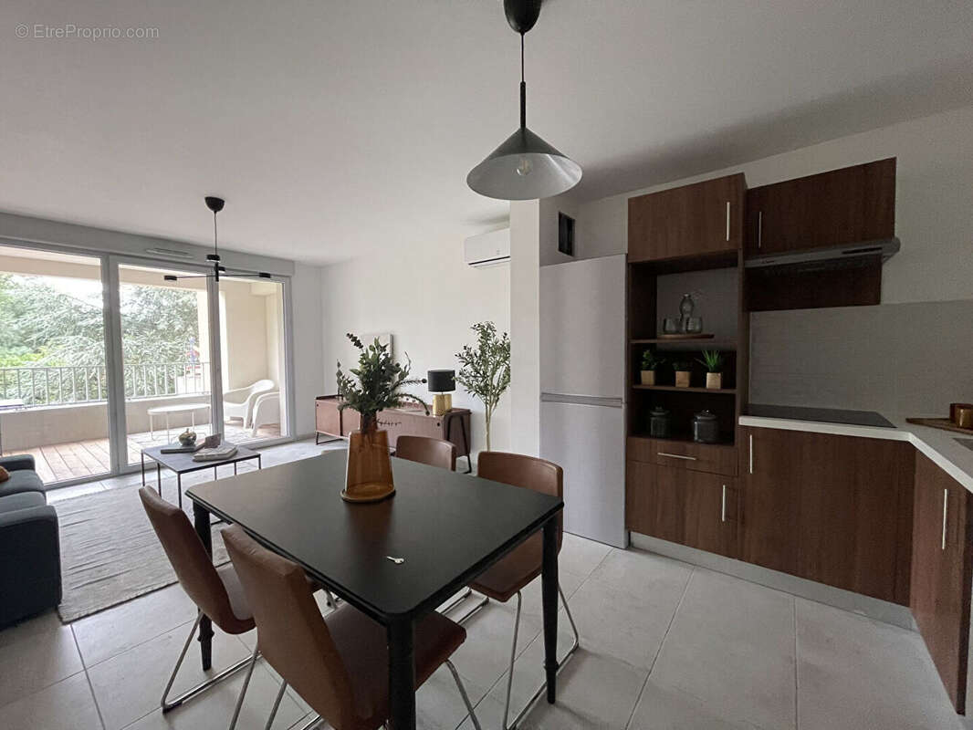 Appartement à SAINT-ORENS-DE-GAMEVILLE