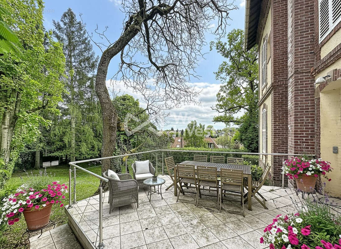 Maison à MONTMORENCY