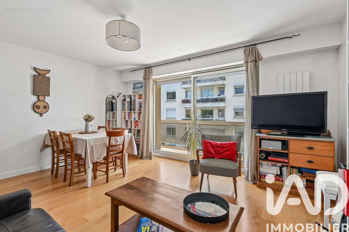 Photo 4 - Appartement à ASNIERES-SUR-SEINE