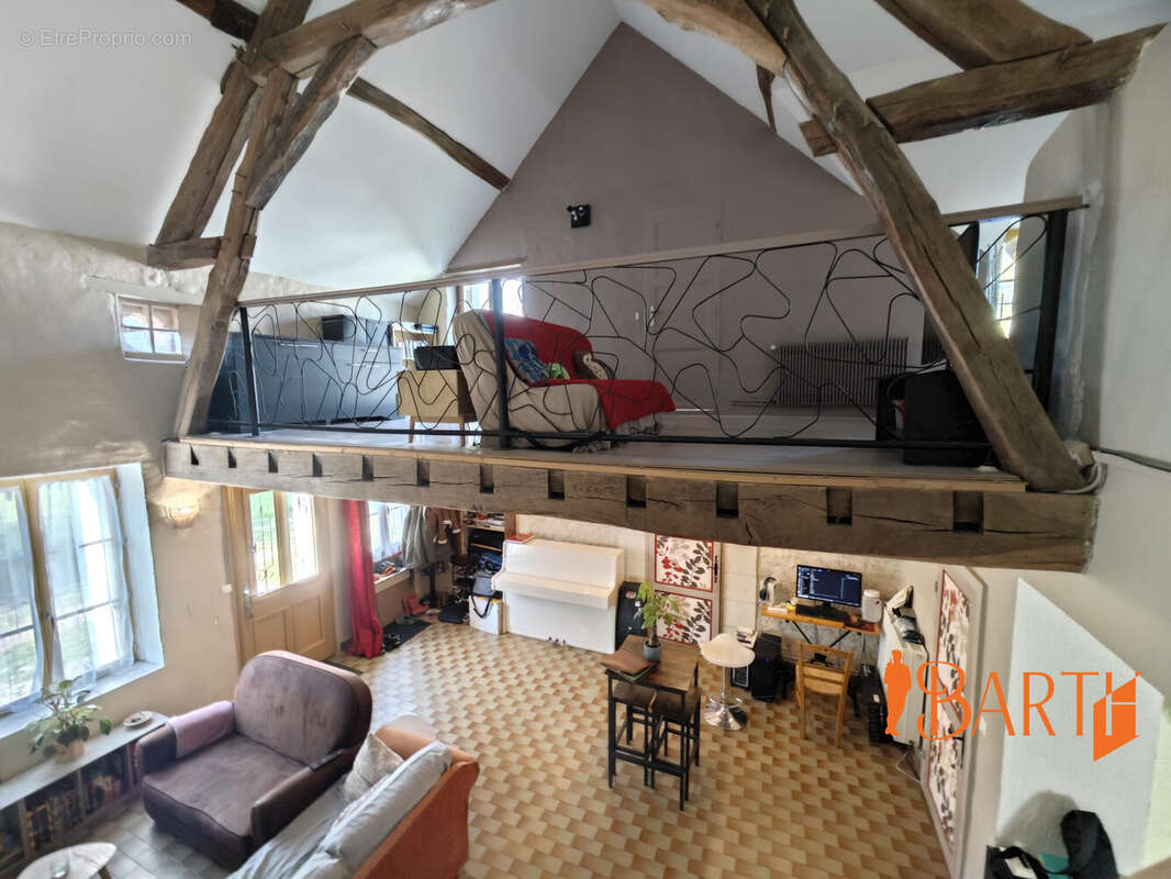 Maison à AZY