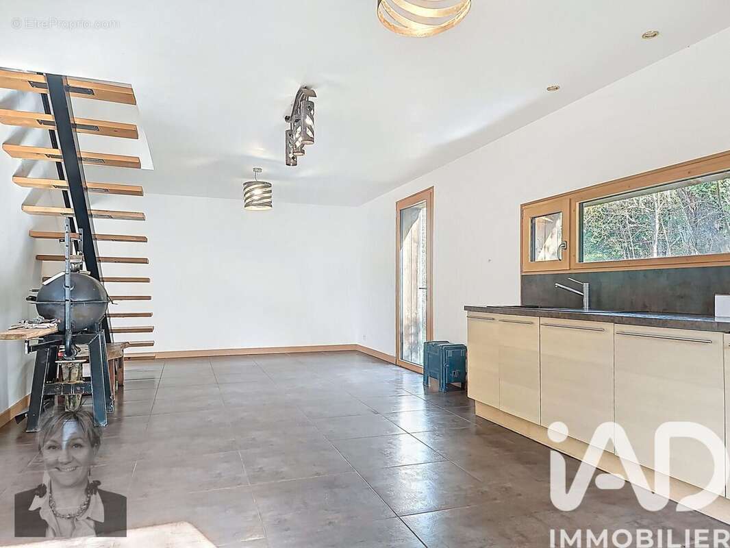 Photo 8 - Maison à ALAIRAC