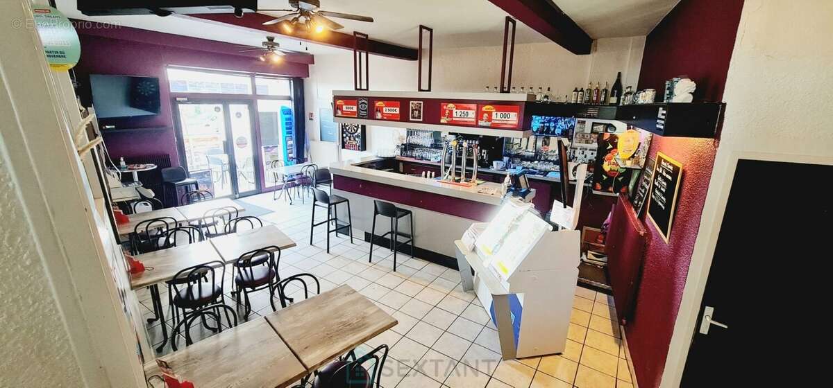 Commerce à LA ROCHE-BLANCHE