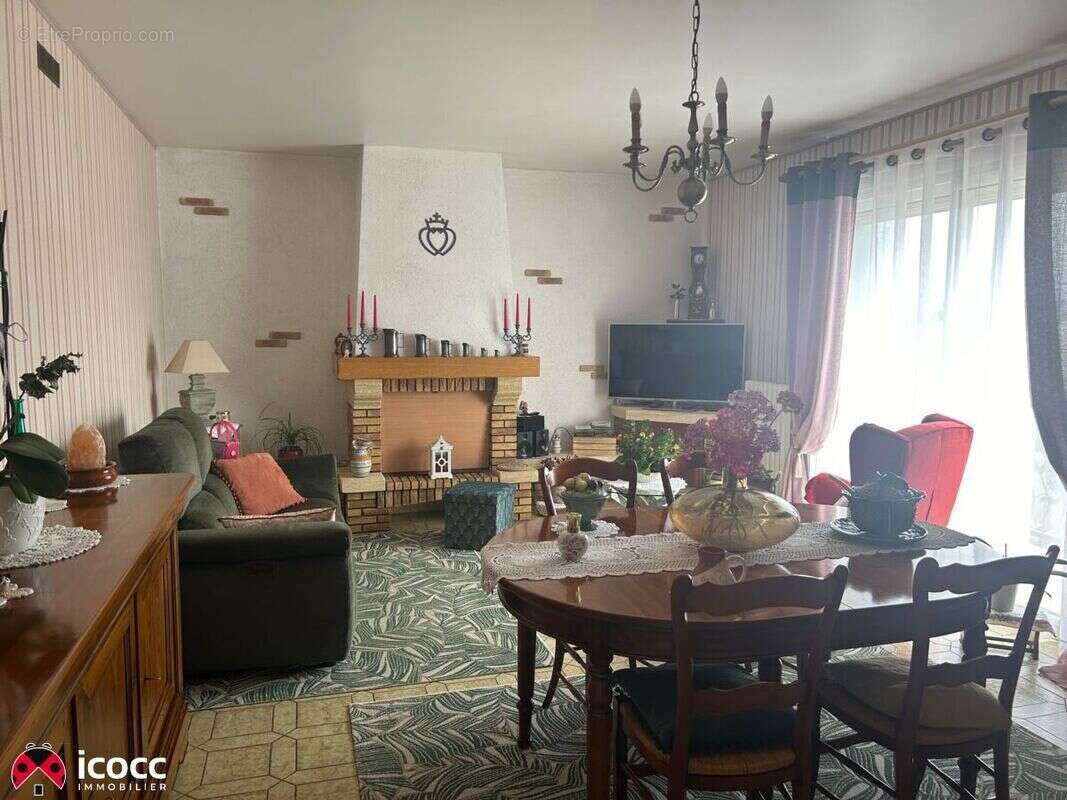 Maison 120 m² à Saint-Michel-En-L'herm  - photo 2