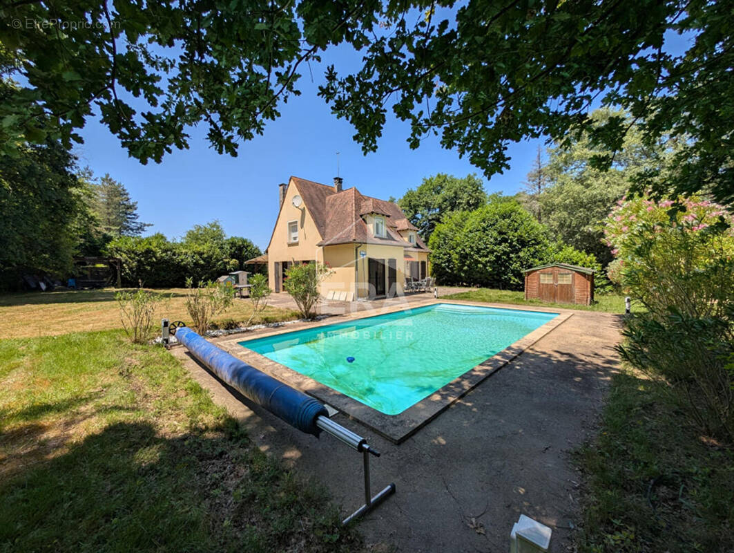 Maison à MONTPON-MENESTEROL