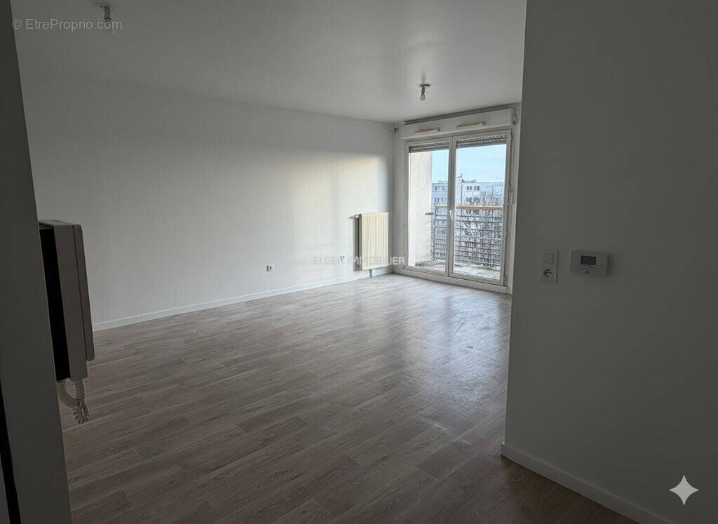 Appartement à AULNAY-SOUS-BOIS