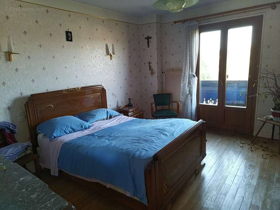 Maison à ETIVAL-CLAIREFONTAINE